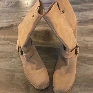 Jessica Simpson Boots 9.5